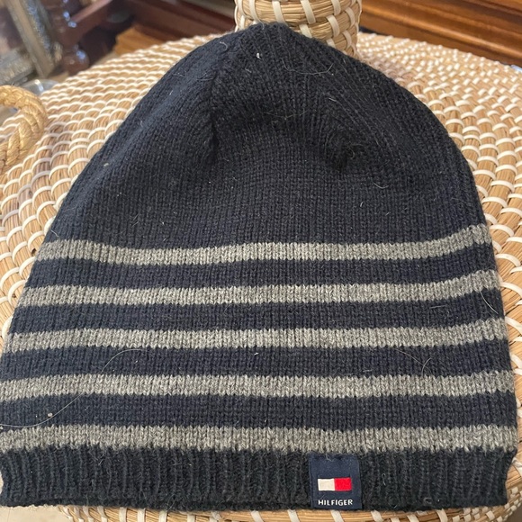 Winter hat - Picture 1 of 1